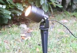 LED garden spotlight "MUTATIO": atmospheric lighting in the garden